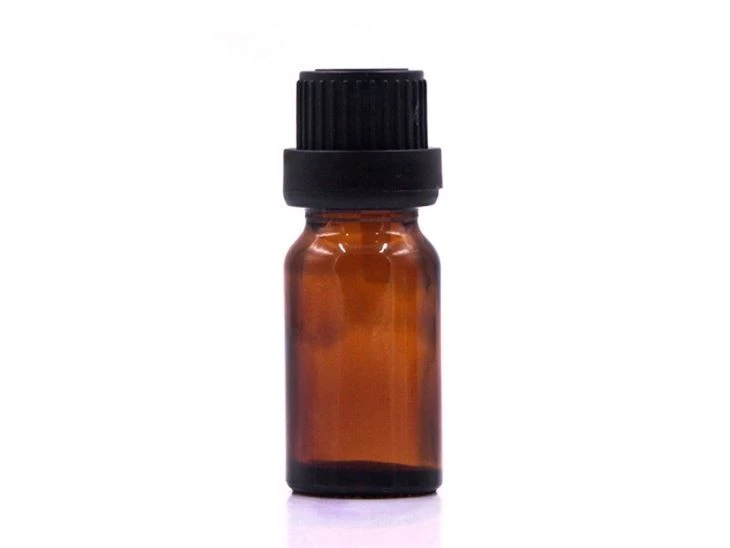 essential-oil-bottle35092137438