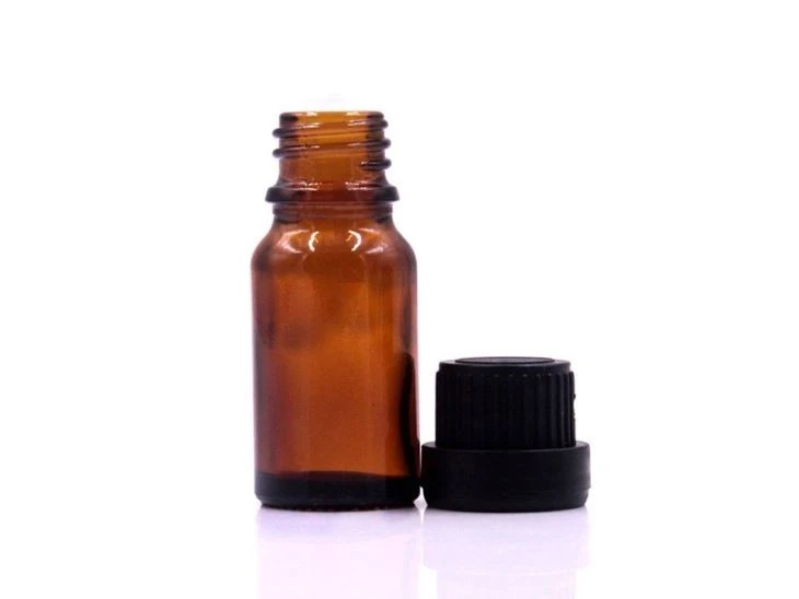 essential-oil-bottle35096115489